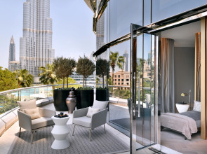 Отель Address Downtown