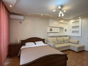 Na Vasilenko 16/1 Flat