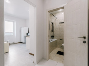 Апартаменты Уютная квартира не далеко от метро на Виктора уса