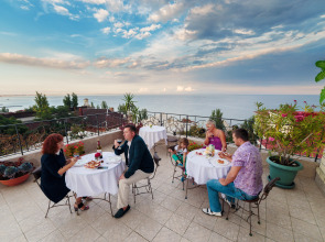 Glitsiniya Guest House