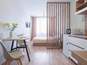 Апартаменты 9 Ночей 12 на Большая Подгорная