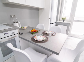 Апартаменты Hedonism Aparts со Стильным Ремонтом в Тихом Районе