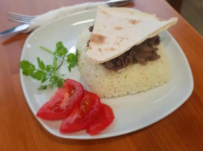 Отель Чёрный Слон