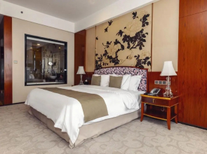 Отель Hotels & Preference Hualing Tbilisi