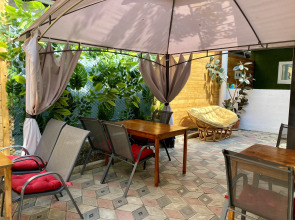 Гостевой дом Green Wall