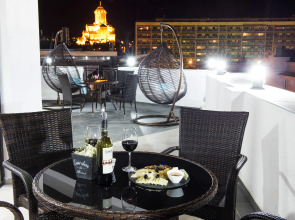 Отель Tbilisi Inn