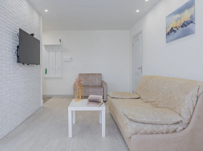 Sikarnye apartamenty na Bul'vare Pobedy