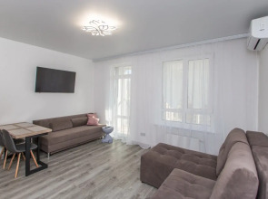 Квартира-студия уютная в новом доме