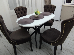 Sovremennye ryadom s Centrom Apartments