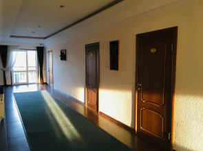 Отель Алекс Хаус