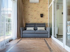 Апартаменты Red apartments Екатерининский Квартал Афродита