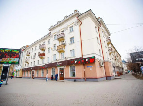 Апартаменты №4 у Тюменского областного суда