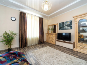 Апартаменты двухкомнатные в историческом центре