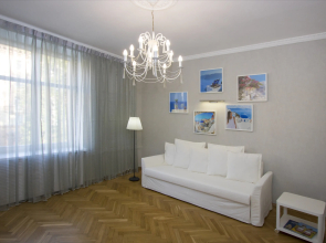 Апартаменты Маркса 50