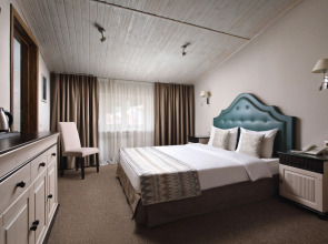 Отель Андерсен