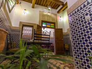 Meski Guest House