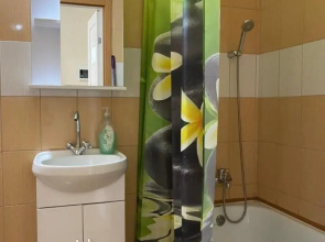 Квартира на Колмовской Набережной 71а, 2 этаж