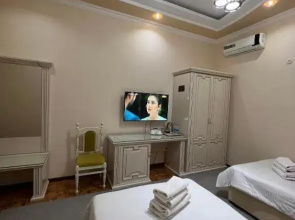 Отель Amina