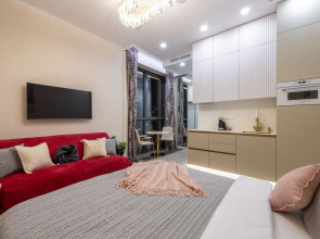 Апартаменты Алис в Алкон Тауэр 912