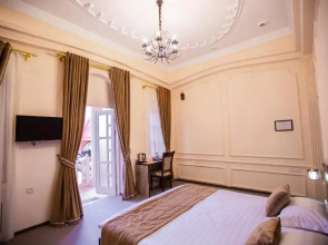 Отель Art House