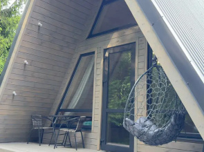 Uyutny A-Freym Zaichyya Norka S Dizaynerskim Remontom Private House