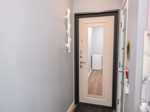 Апартаменты Central Bay Studios Near the Station 1