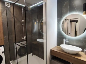 Апартаменты с Дизайнерским Ремонтом