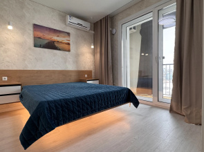 S Vidom Na Gorod 16 Etazh Apartment