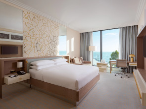 Отель Baku Marriott Hotel Boulevard