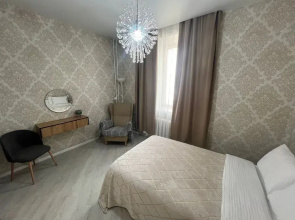 V Tsentre Goroda Flat