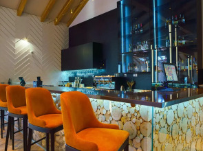 Парк-Отель Яркий