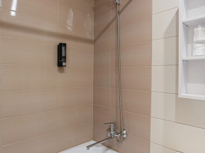 Апартаменты У нaс лучше, чeм дoма Sanset Героев Донбаса 10 кв 274