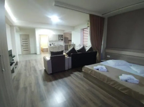 Отель Cross Resort