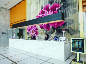 Отель Hotels & Preference Hualing Tbilisi