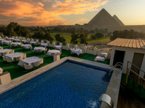 Sahary Pyramids View Hotel