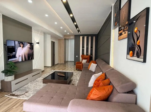 Roskoshnye Toktogula No.52 Apartment