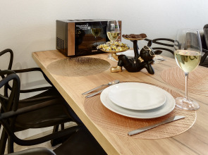 Апартаменты двухкомнатные LUX с шикарным видом на ДОН №20