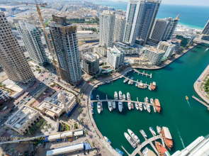 Апартаменты Marco Polo Fancy Marina Getaway With Mesmerizing Views