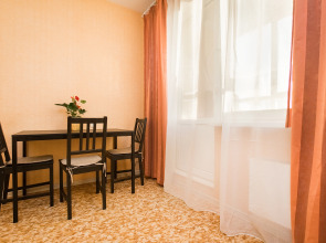 Апартаменты на Родионова 165к12