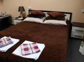 Отель Визит