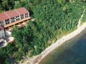 Pribrezhnaya Skazka Living Quarters