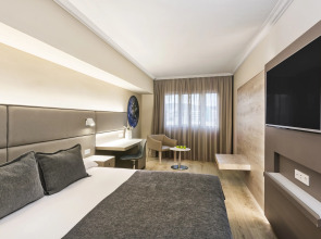 Отель Salles Pere IV Hotel