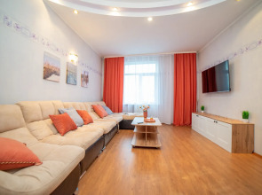 Апартаменты Радищева 12 трехкомнатная