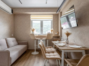 Apartamenty RED APARTMENTS Estonskaa 37k4 Tirol'