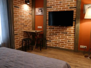 Апартаменты в Центре Города у Нарымского Сквера 2