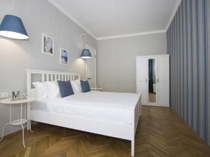 Апартаменты Маркса 50