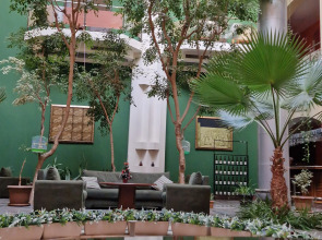 Отель Арарат