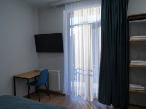 Отель Peak Kazbegi