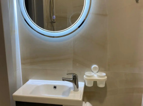 Мини-отель Cultural Crossing Hotel