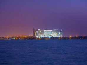 Danat Jebel Dhanna Resort